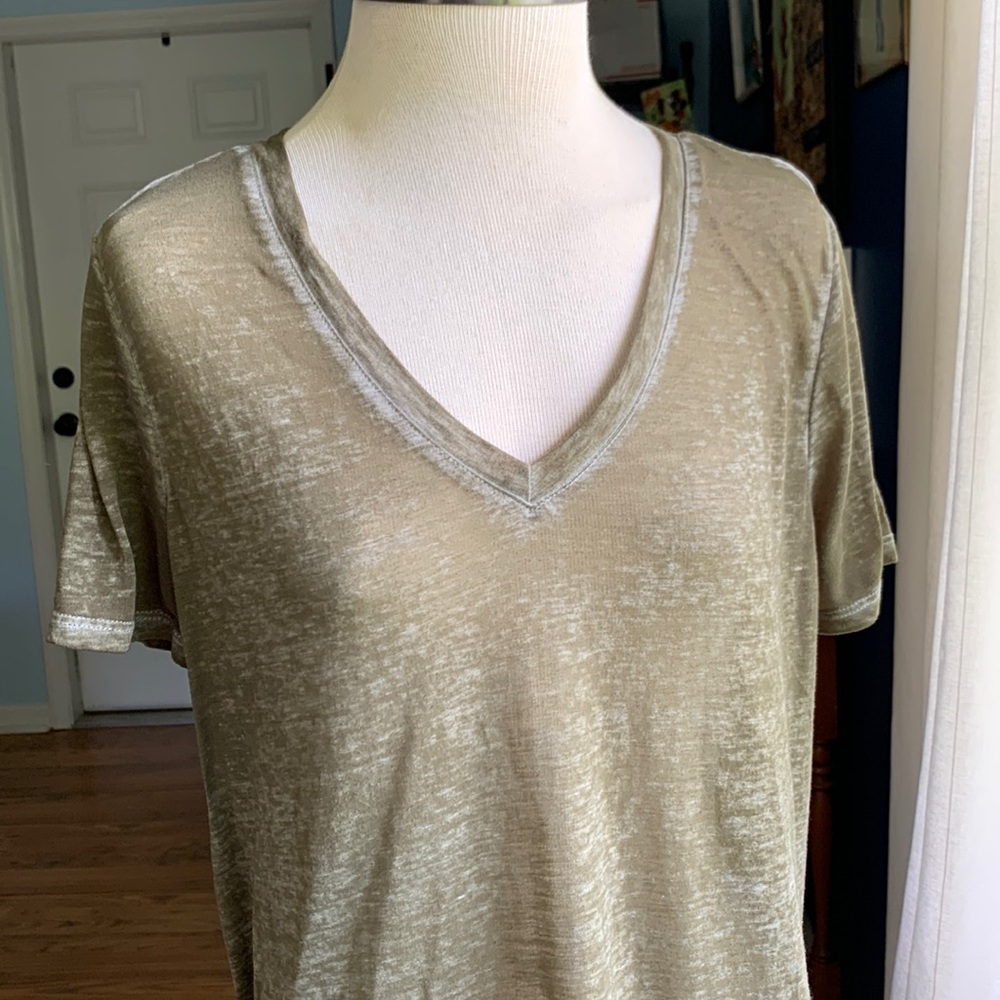Army green burnout v neck tee